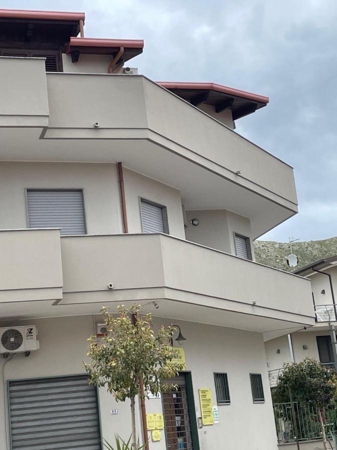 Casa San Francesco Apartment Mondragone Luaran gambar